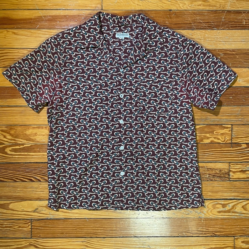 Knickerbocker NYC Comma Camp Collar Short Sleeve Shirt Small